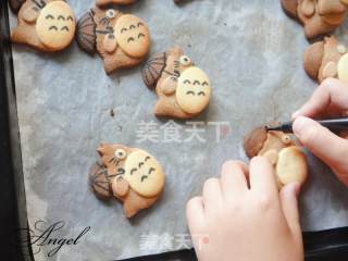龙猫饼干的做法步骤：12