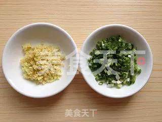 玫瑰花香煎包的做法步骤：1