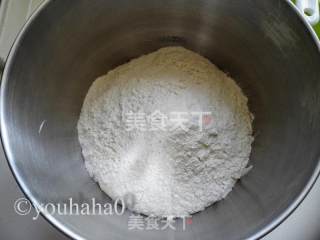 小飞象面包的做法步骤：1