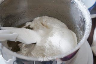 苏子馅月饼的做法步骤：3