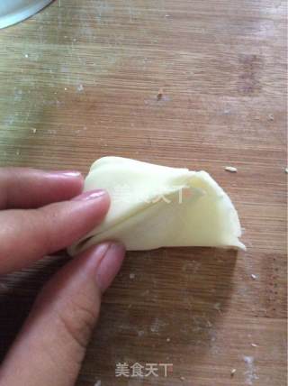 蝴蝶饺子的做法步骤：5