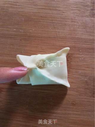 蝴蝶饺子的做法步骤：7
