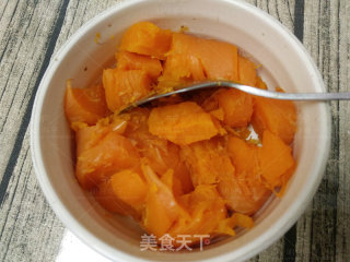 胡萝卜酸奶餐包的做法步骤：1