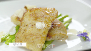 蜂蜜香煎银鳕鱼的做法步骤：4