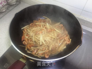 茭白炒虾的做法步骤：7