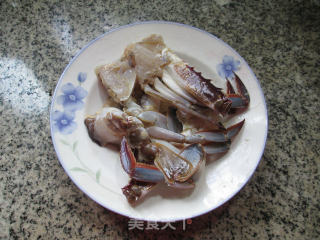 青菜螃蟹煮年糕的做法步骤：2