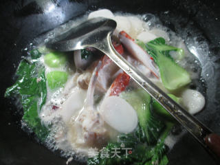 青菜螃蟹煮年糕的做法步骤：6