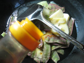 扁豆煮土豆的做法步骤：6