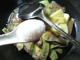 扁豆煮土豆的做法步骤：7