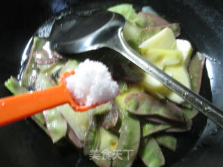 扁豆煮土豆的做法步骤：8