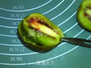 猕猴桃月饼豆浆的做法步骤：4
