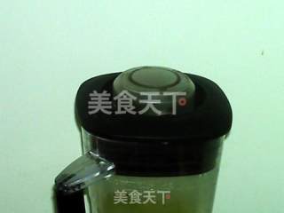 猕猴桃月饼豆浆的做法步骤：7