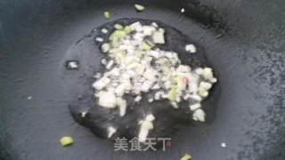 西红柿蛋花补脑汤的做法步骤：2