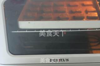 黑糖核桃曲奇的做法步骤：7