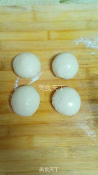 蔓越莓面包卷的做法步骤：4