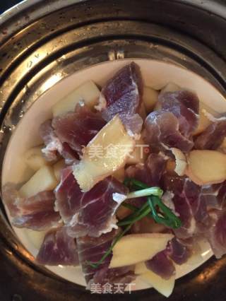 咸肉蒸土豆的做法步骤：4