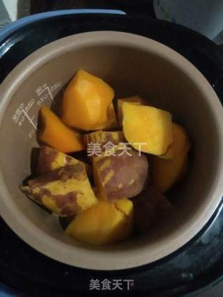 超完美水煮红薯的做法步骤：2
