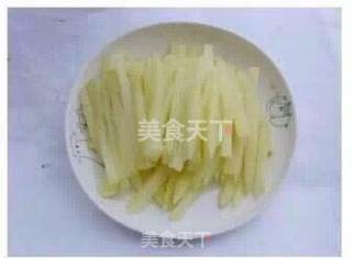 炸薯条的做法步骤：4