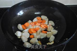 爆炒墨鱼丸的做法步骤：5