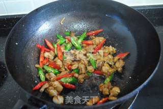 爆炒鸡丁的做法步骤：8