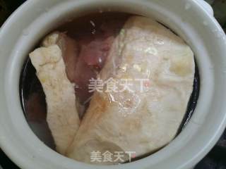 榴莲炖骨头的做法步骤：3
