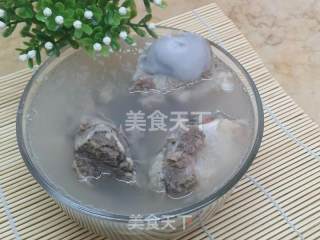 榴莲炖骨头的做法步骤：4