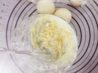 花生奶酪餐包的做法步骤：7