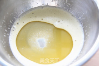 香蕉核桃马芬的做法步骤：2