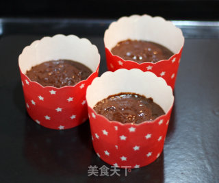 悠闲下午茶---巧克力熔岩蛋糕的做法步骤：9