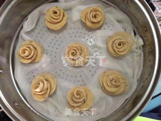 奶茶桂花卷的做法步骤：12