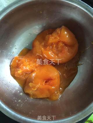 炸柿子甜食的做法步骤：2