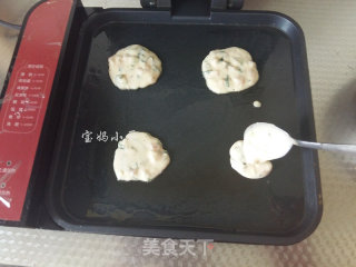 虾仁蔬菜蛋饼的做法步骤：7
