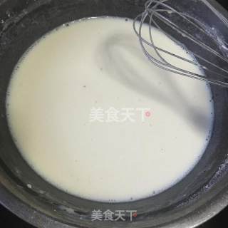 紫薯冰皮月饼和莲蓉冰皮月饼的做法步骤：6