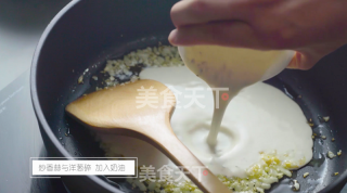 煎鸡胸肉配手工意面的做法步骤：5