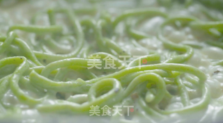 煎鸡胸肉配手工意面的做法步骤：6