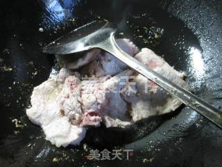 兰花豆腐干烧大排的做法步骤：3