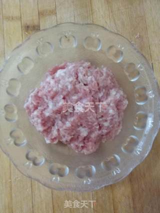清蒸豇豆圈小丸子的做法步骤：2