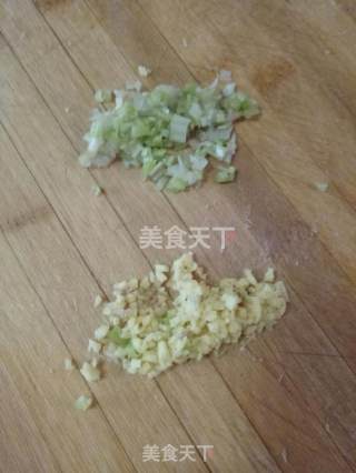 清蒸豇豆圈小丸子的做法步骤：3