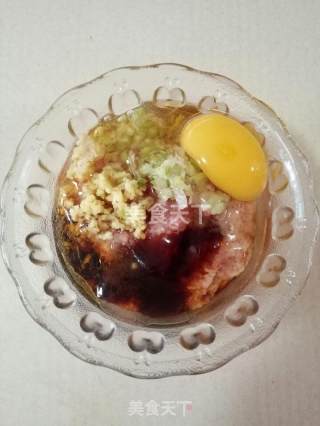 清蒸豇豆圈小丸子的做法步骤：4
