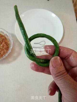 清蒸豇豆圈小丸子的做法步骤：8