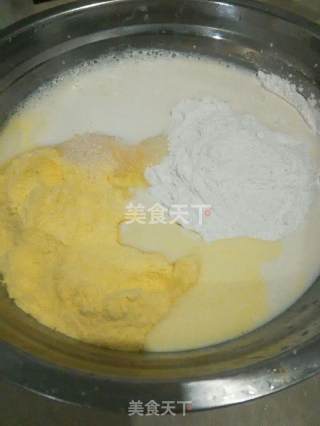 奶香窝窝头的做法步骤：1
