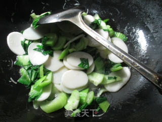 虾仁青菜炒年糕的做法步骤：5