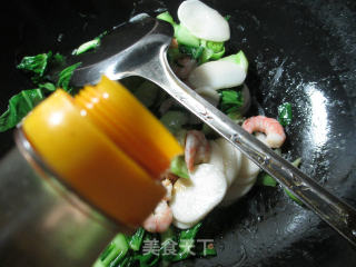 虾仁青菜炒年糕的做法步骤：7