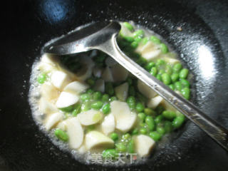 虾仁茭白炒毛豆的做法步骤：5
