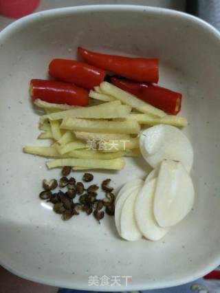 酸辣肉末土豆丝的做法步骤：3