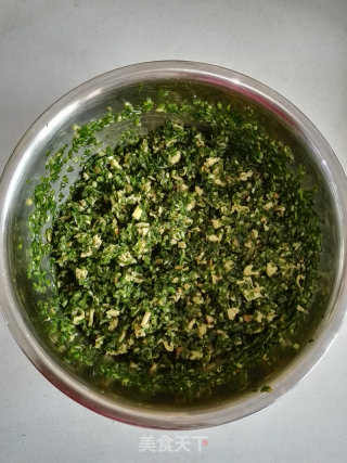 韭菜鸡蛋馅饼的做法步骤：6