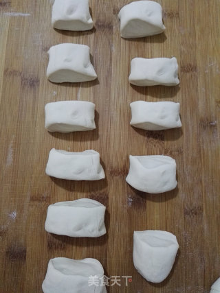 韭菜鸡蛋馅饼的做法步骤：7