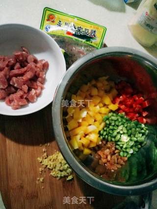 什锦炒肉丁的做法步骤：1