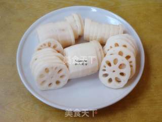 清炒莲藕的做法步骤：2
