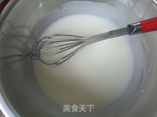 后蛋法完美不开裂戚风的做法步骤：3